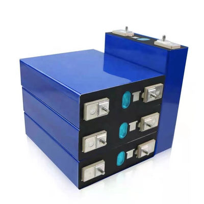 UN38.3 خلايا بطارية ليثيوم معتمدة 3.2V 202Ah Lifepo4 خلايا منشورية
