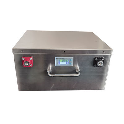 سعر جيد بطارية الليثيوم المخصصة 72V 50Ah LiFePO4 للبطارية للسيارات الريكشا بطارية الدراجة النارية الكهربائية مع شاشة LED الانترنت